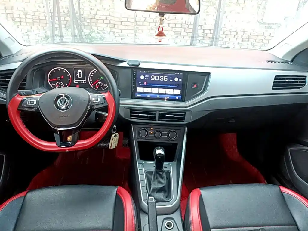 Volkswagen Polo — миниатюра 10