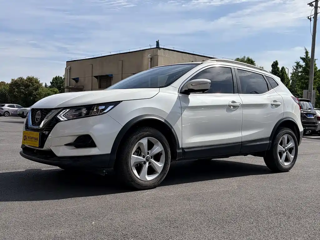 Купить Nissan Qashqai