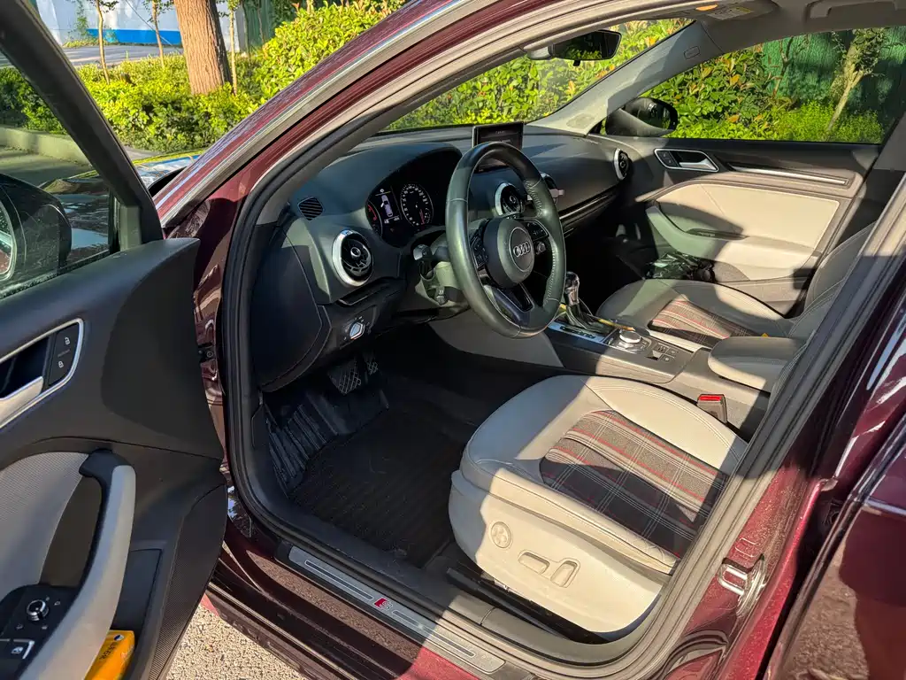 Audi A3 — миниатюра 7