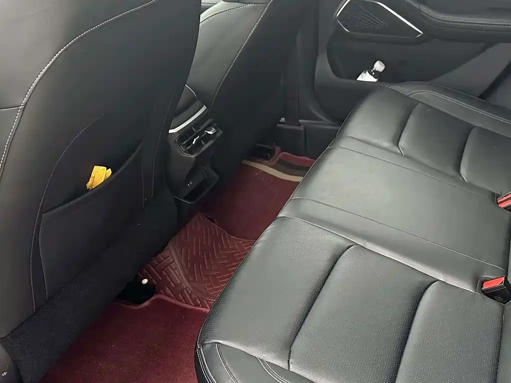 Geely Emgrand — миниатюра 7