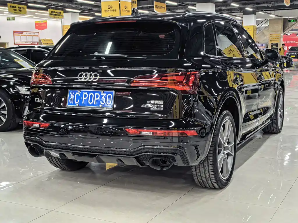 Audi Q5L — миниатюра 13