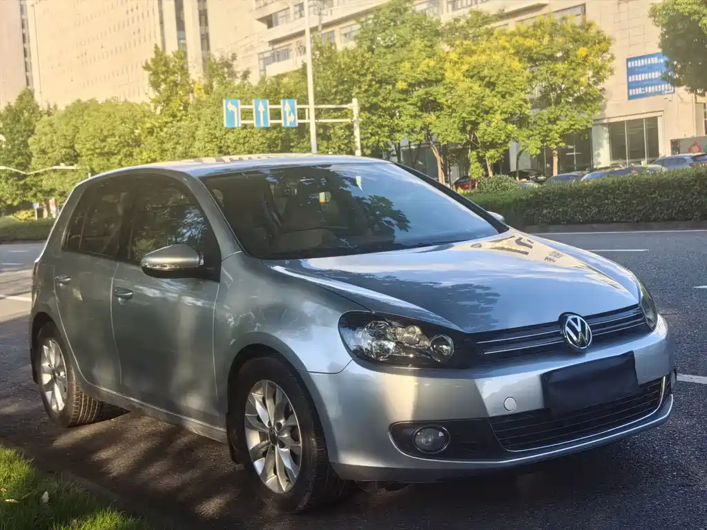 Volkswagen Golf — миниатюра 3