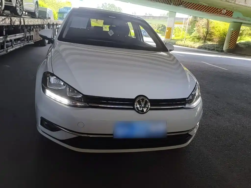 Volkswagen Golf — миниатюра 3