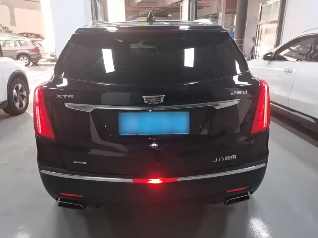 Cadillac XT5 — миниатюра 6