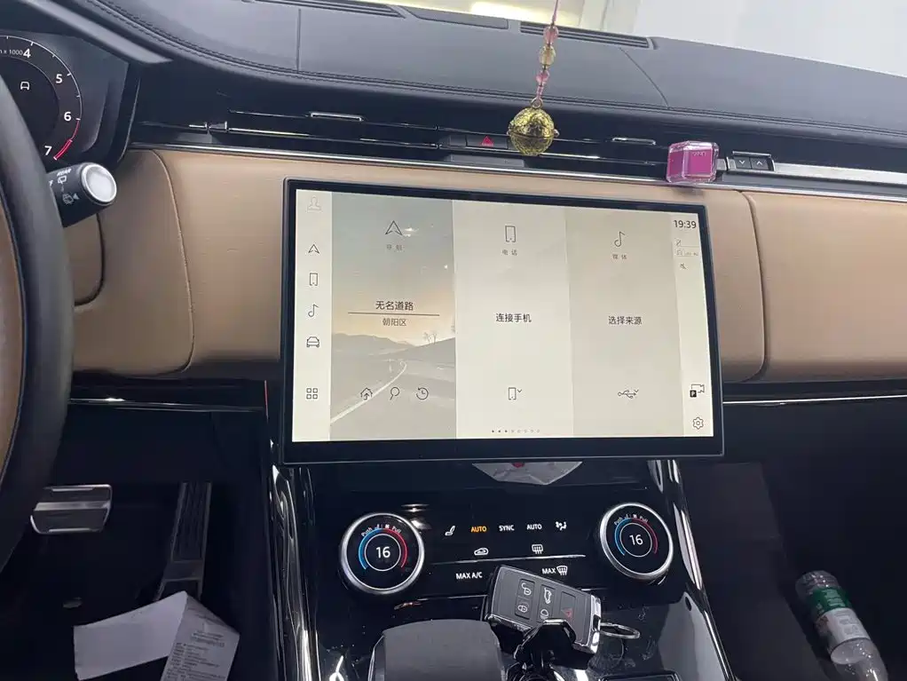 Land Rover Sport — миниатюра 10