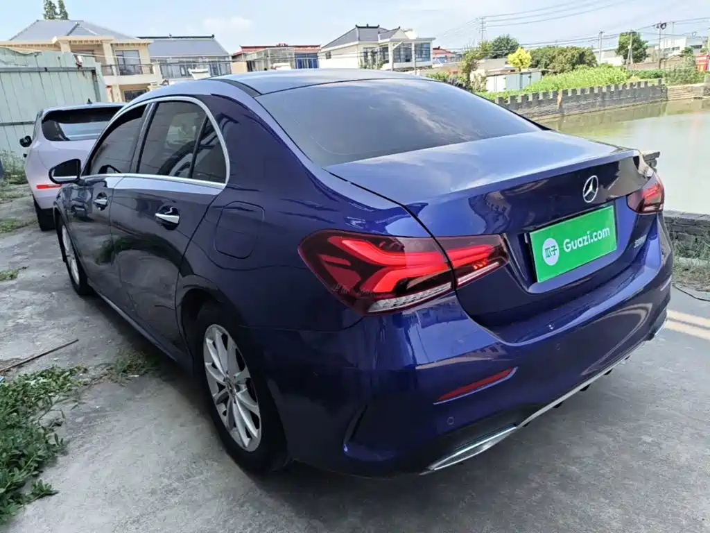 Mercedes-Benz A-Class — миниатюра 5