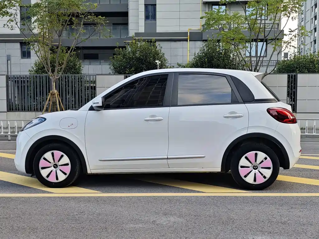 Wuling Bingo — миниатюра 2