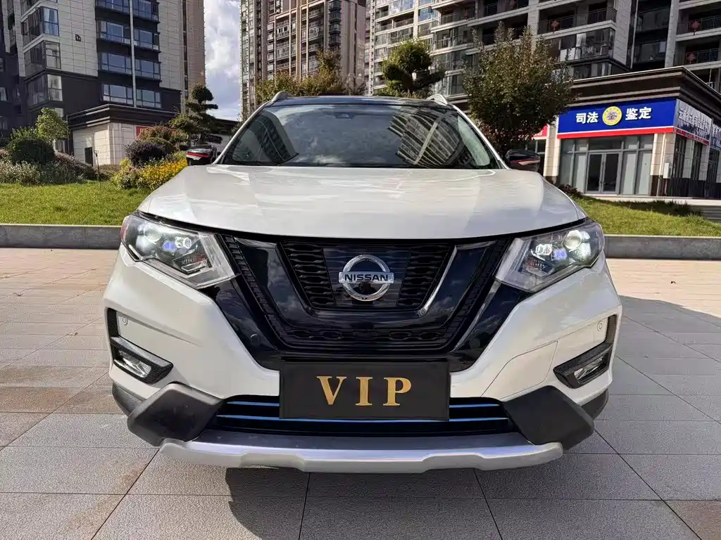 NISSAN QIJUN