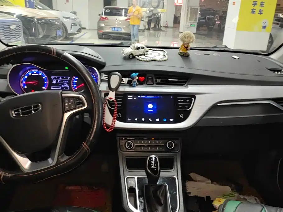 Geely Vision — миниатюра 13