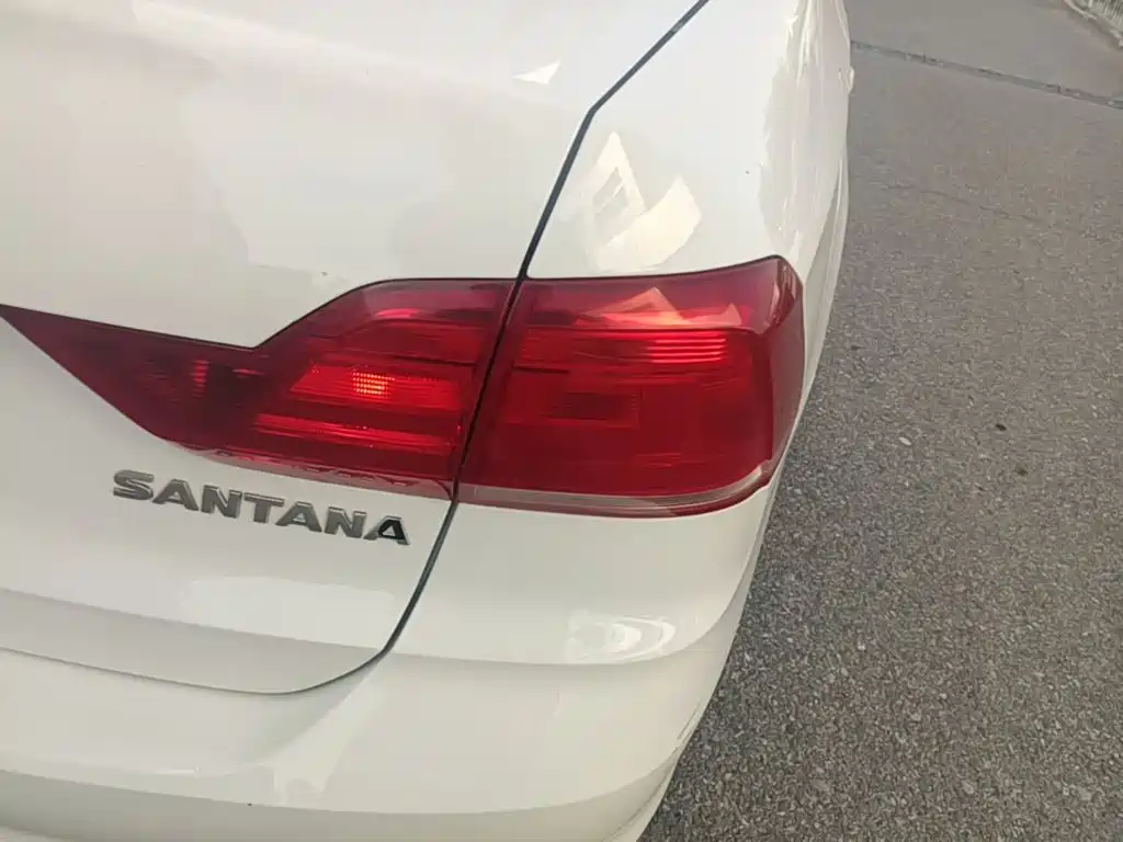 Volkswagen Santana — миниатюра 8