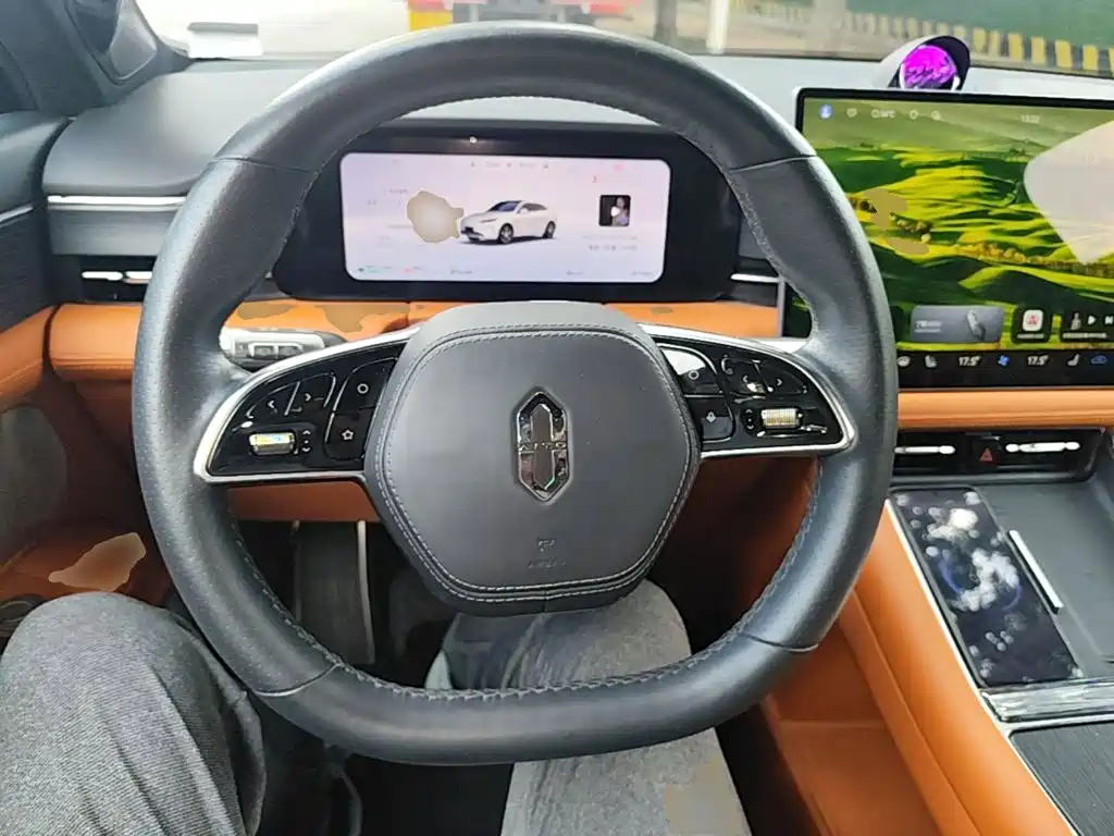 AITO Wenjie AITO M5 — миниатюра 11