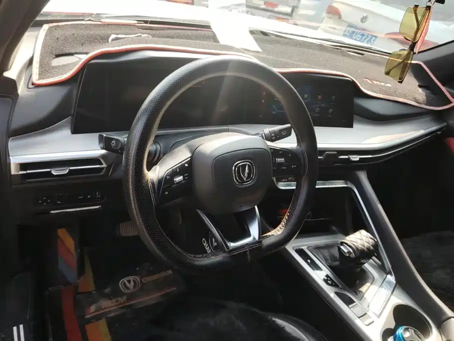 Changan CS35PLUS — миниатюра 12