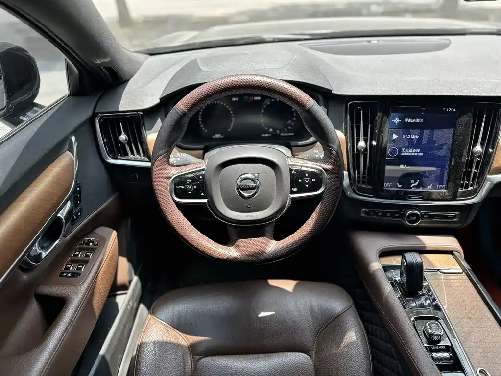 Volvo S90 2021 B5 Luxury