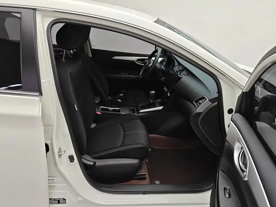 Nissan Sylphy — миниатюра 8