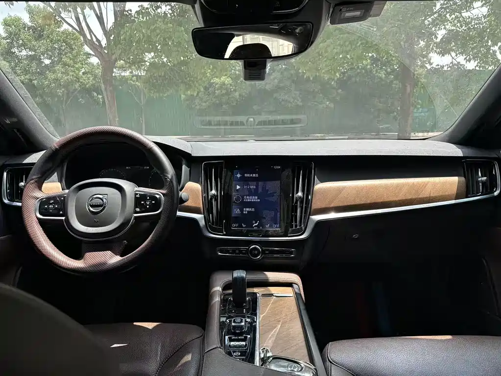 Volvo S90 2021 B5 Luxury