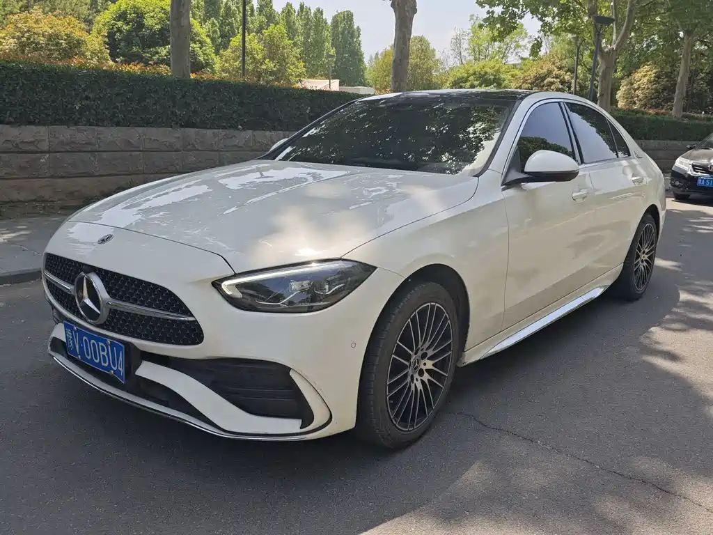 Mercedes-Benz C-Class 2023