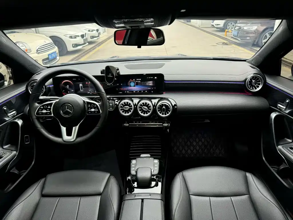 Mercedes-Benz A-Class — миниатюра 5
