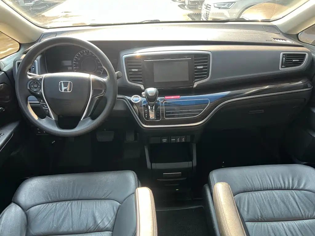 Honda Odyssey — миниатюра 6