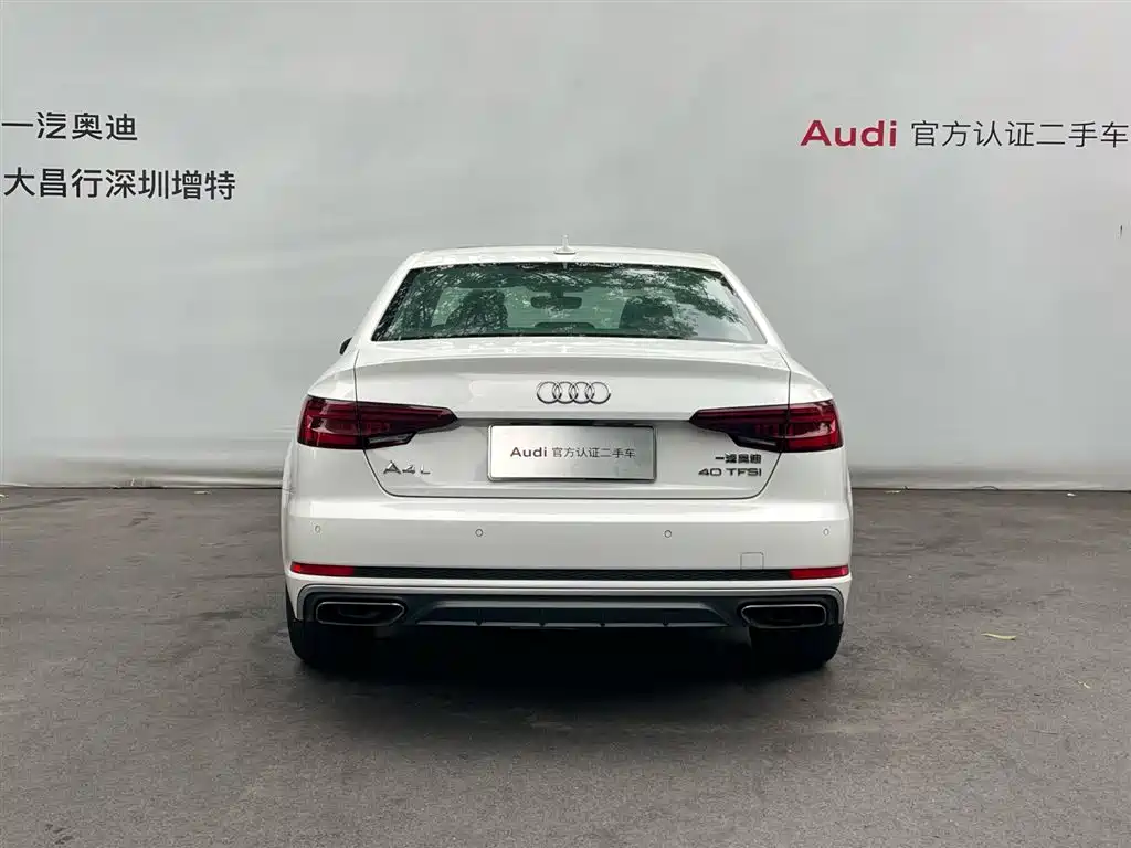 Audi A4L 2019 40 TFSI Fashion V
