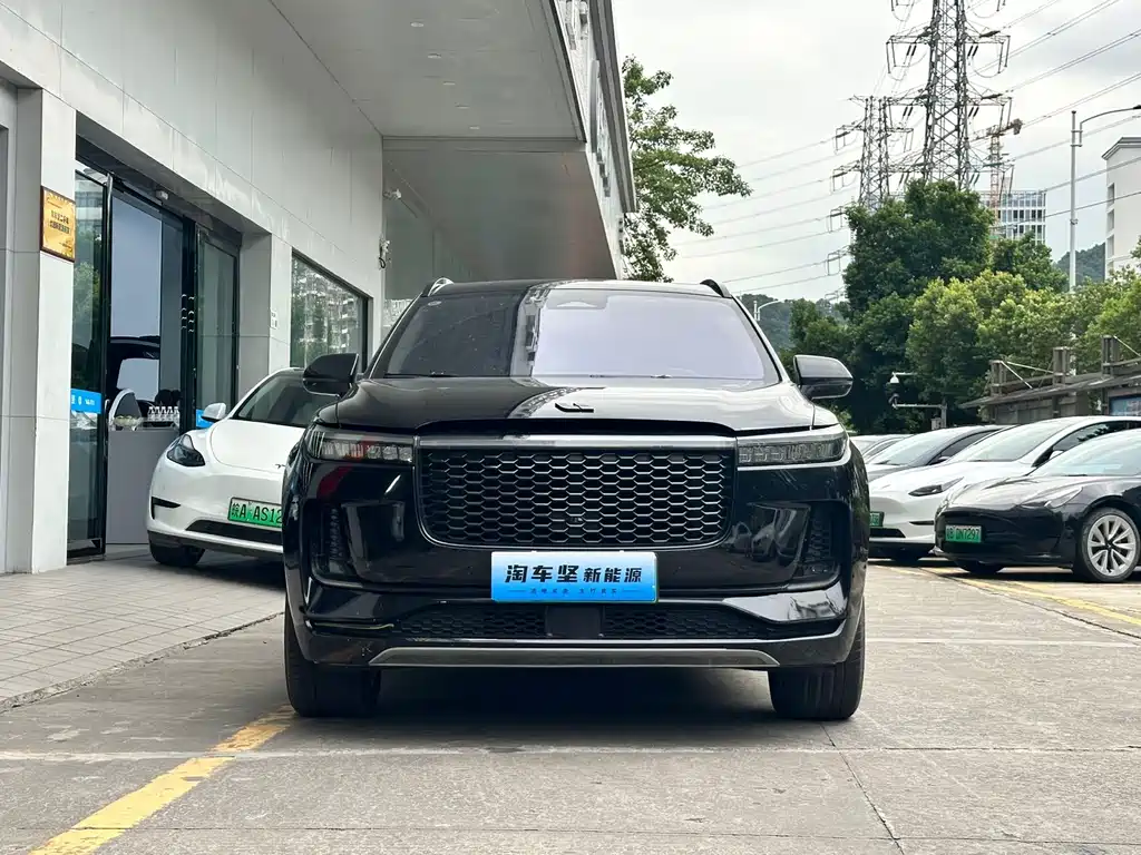 Li Auto Li ONE — миниатюра 4