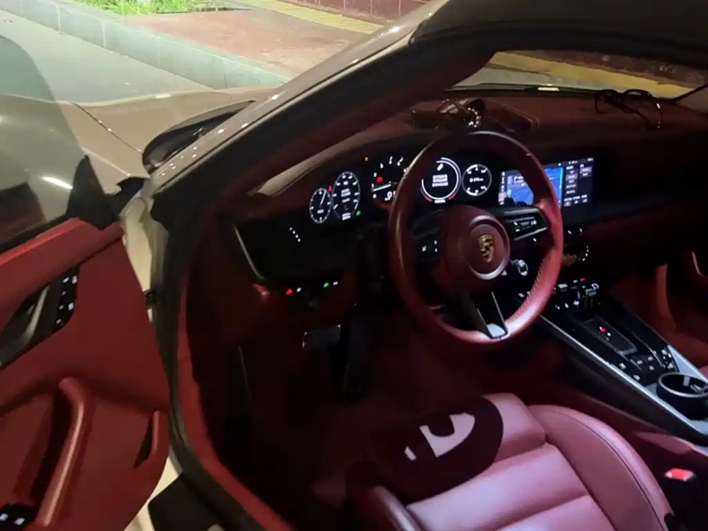 Porsche 911 2020 Carrera Cabriolet 3.0T