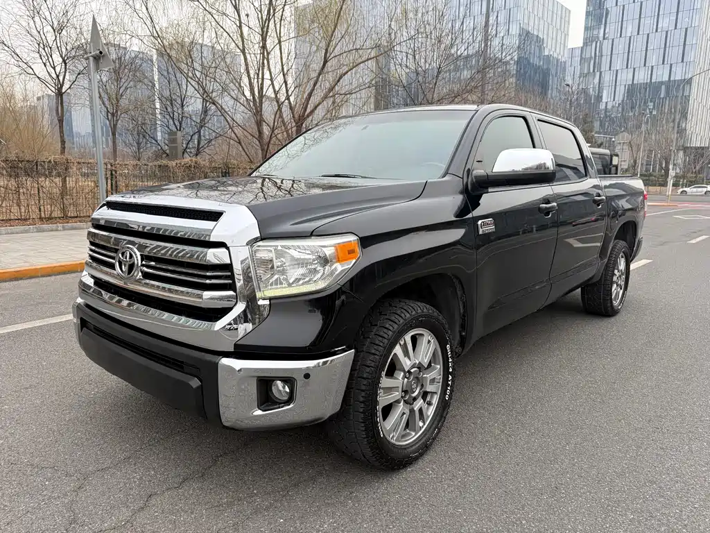 Toyota Tantu 2016