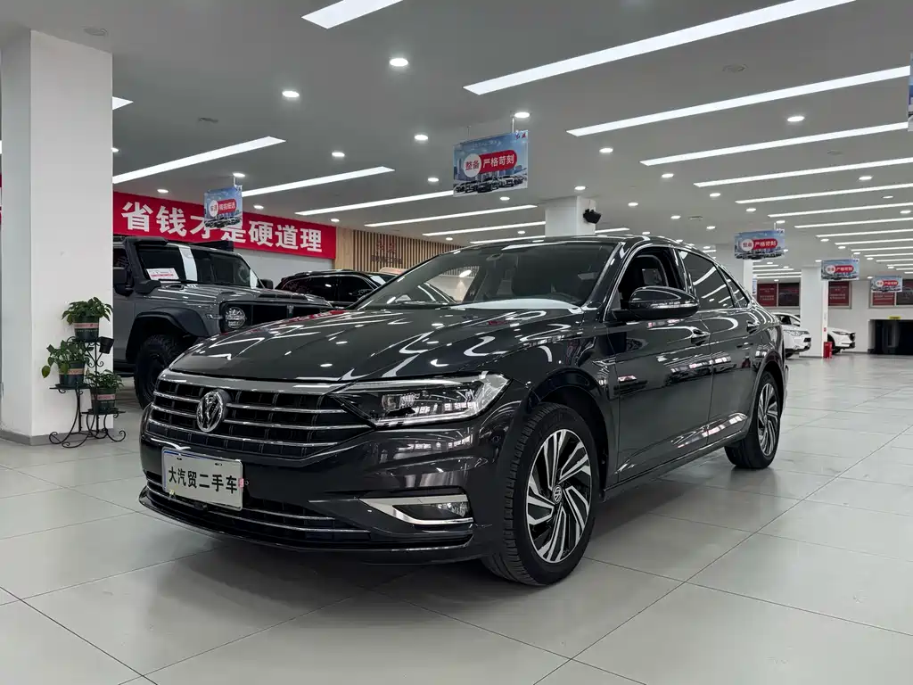 Volkswagen Sagitar 2021