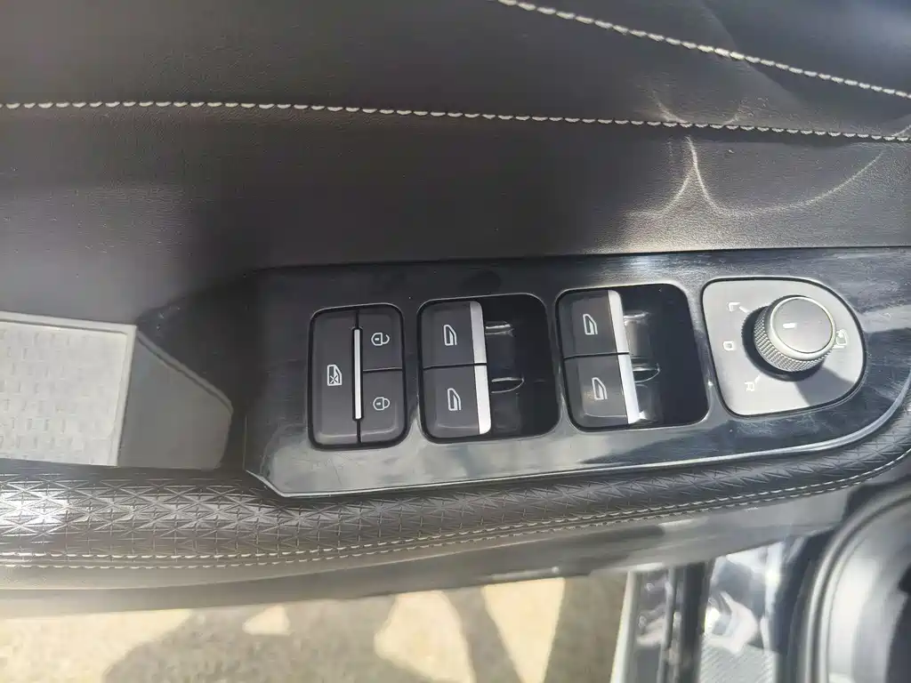 GEELY AUTOMOBILE XINGRUI