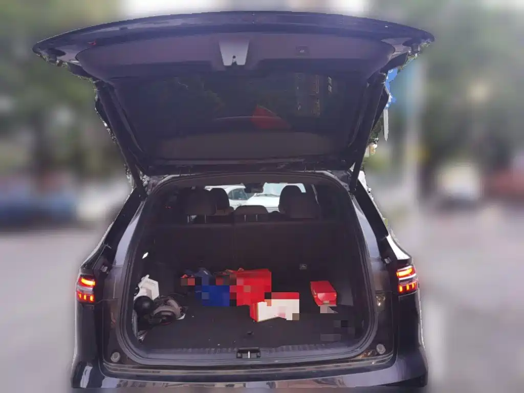 Geely Xingyue L — миниатюра 15