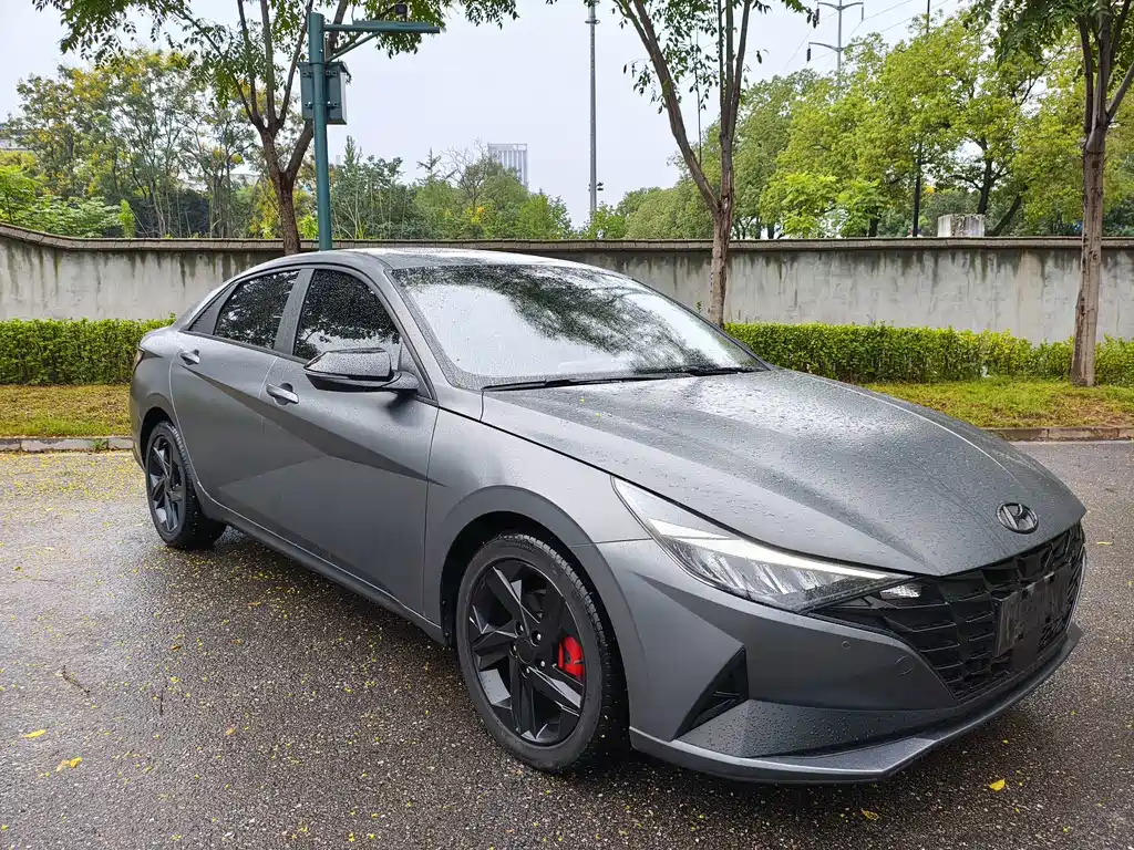 Hyundai Elantra — миниатюра 2