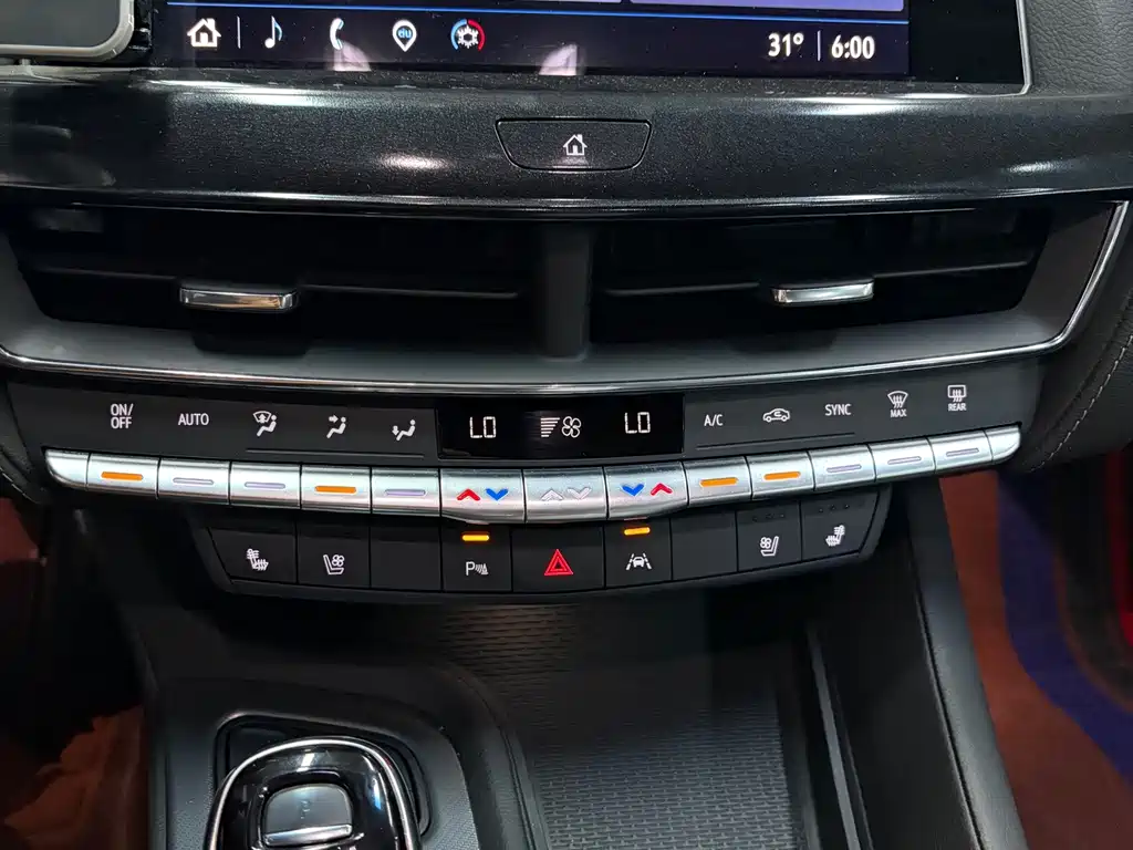 Cadillac CT5 — миниатюра 17