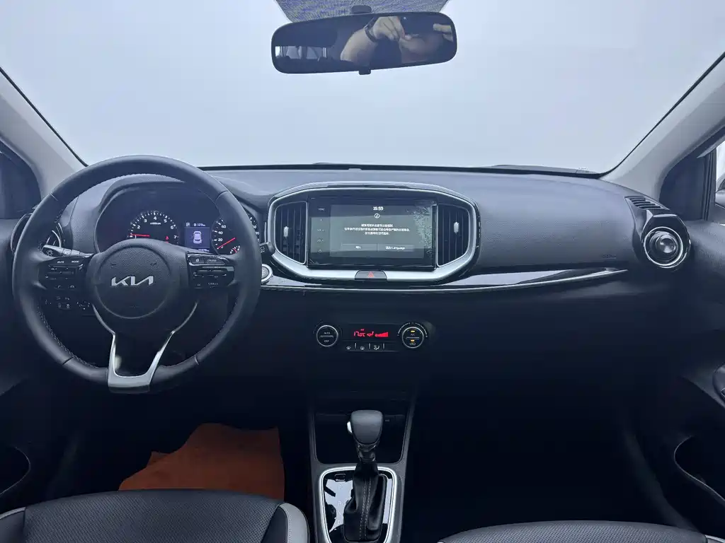 Kia KX1 - фото 6