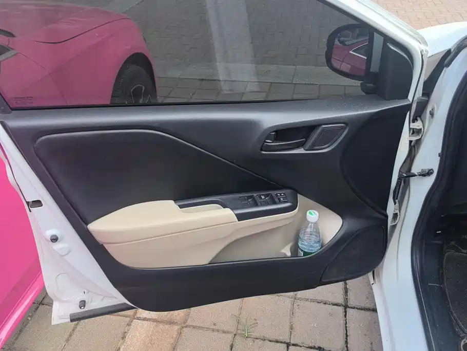 Honda City — миниатюра 7