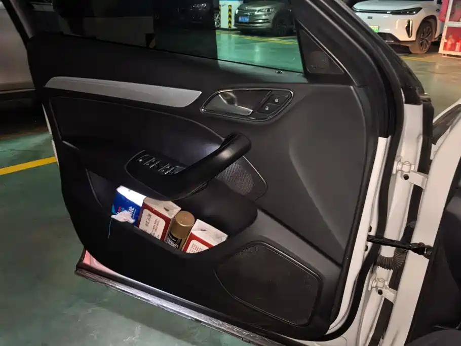Audi Q3 — миниатюра 7