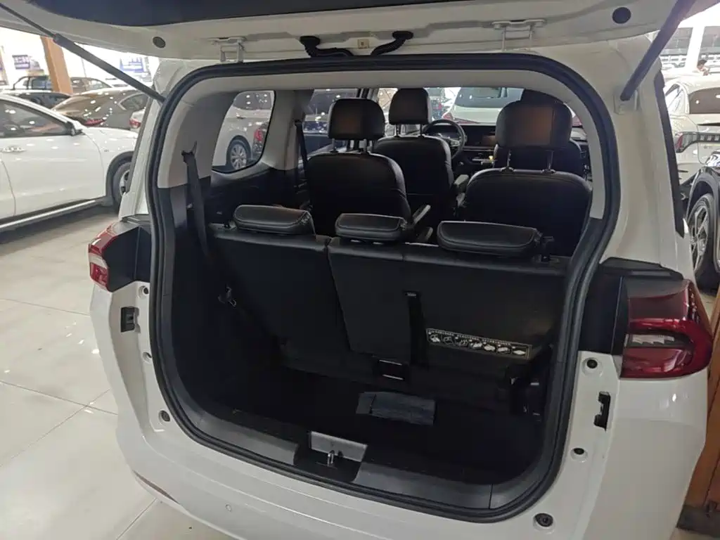 GAC Motor Trumpchi M6 — миниатюра 19
