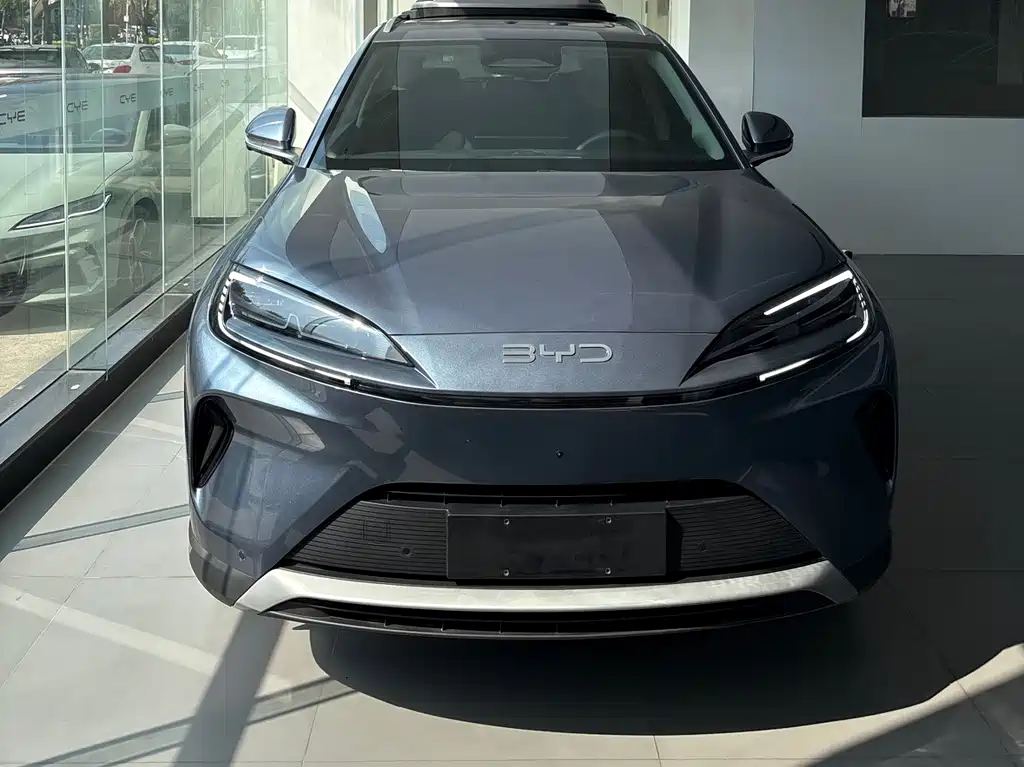 BYD SEA LION 07 DM I