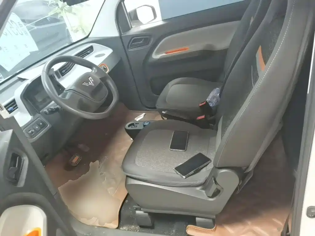 Wuling MINIEV — миниатюра 15
