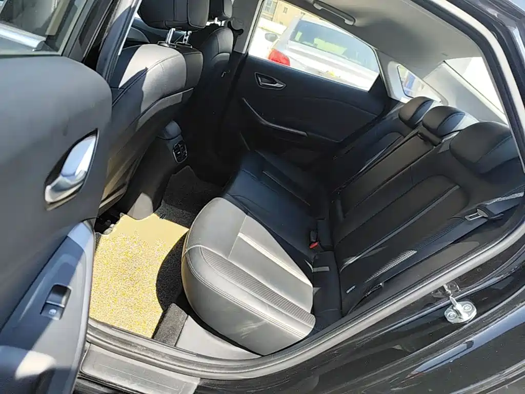 Hyundai Fista — миниатюра 17