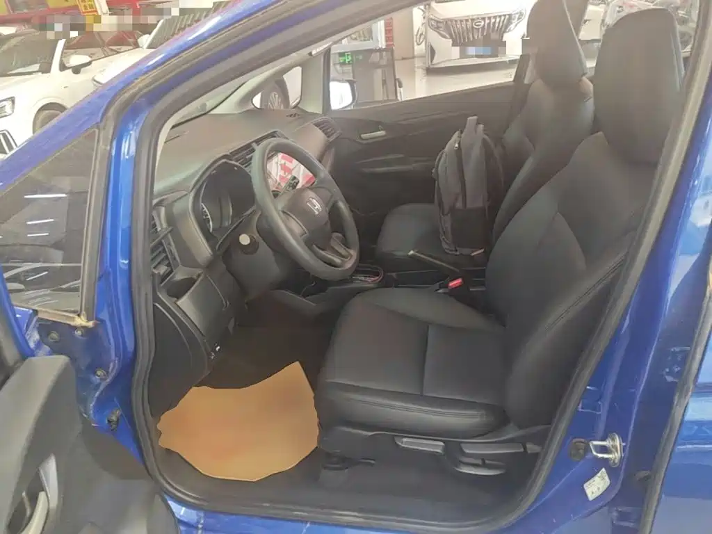 Honda Fit — миниатюра 16