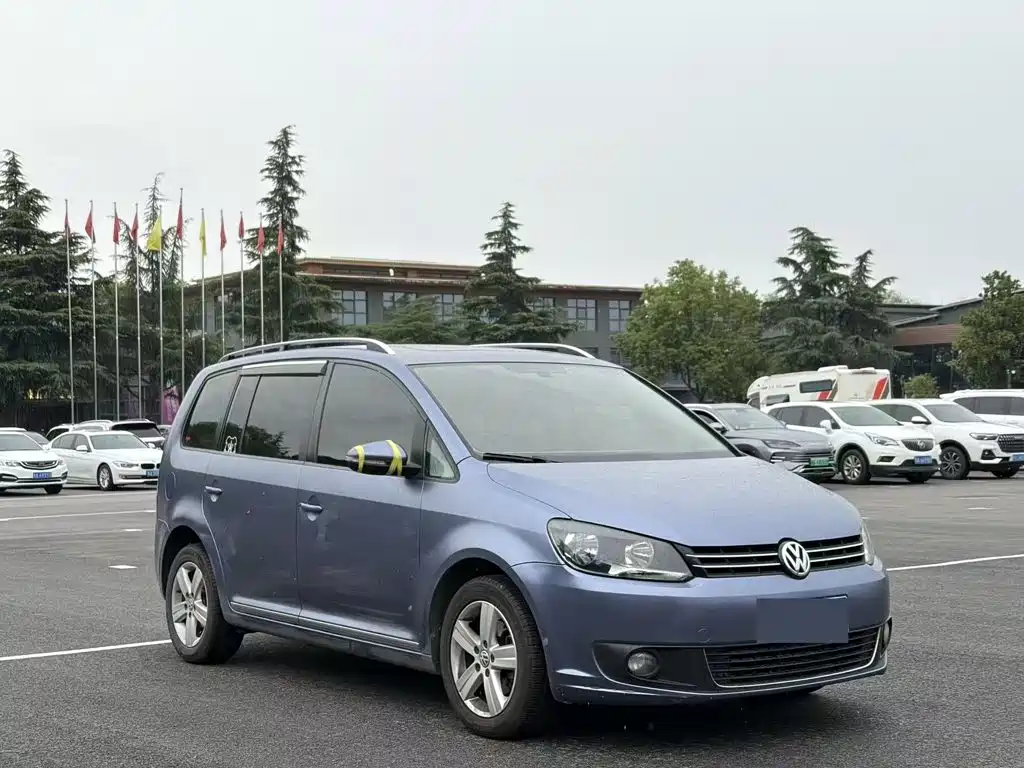 Volkswagen Touran — миниатюра 5