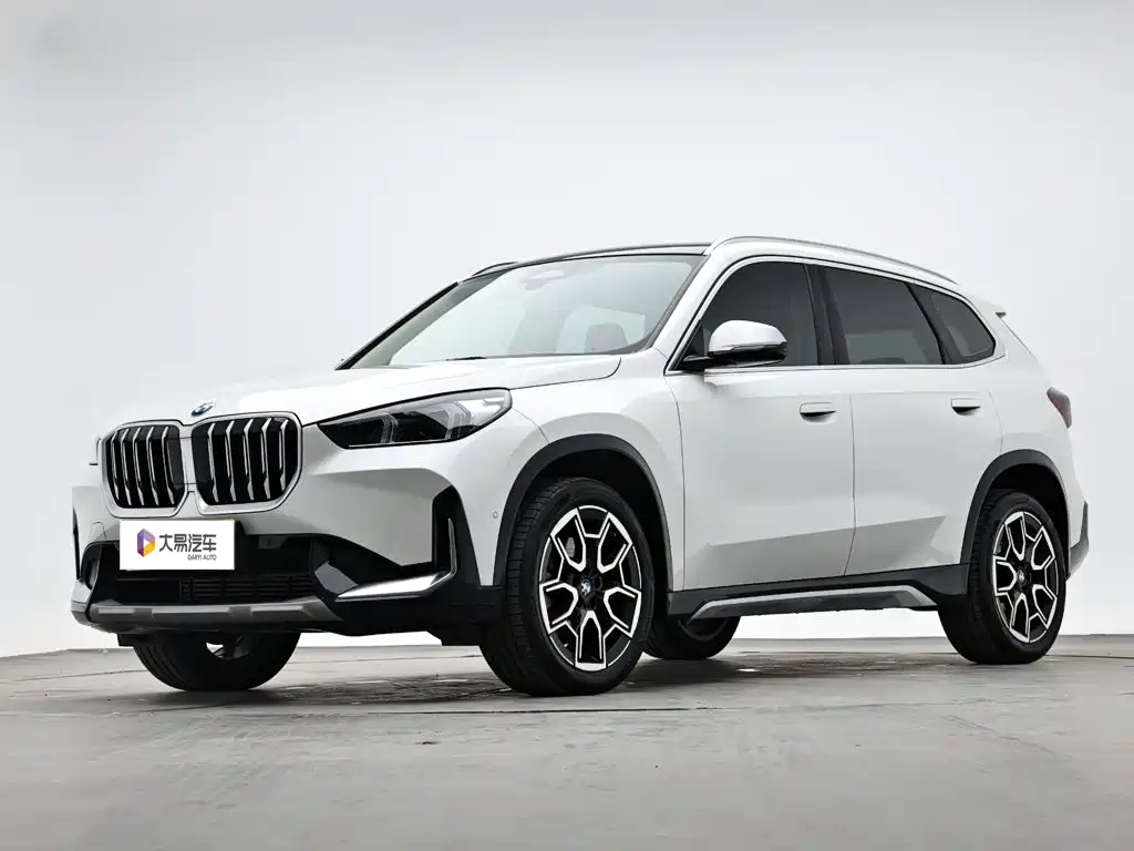 2024 BMW X1 - zdjęcie 1 z 18