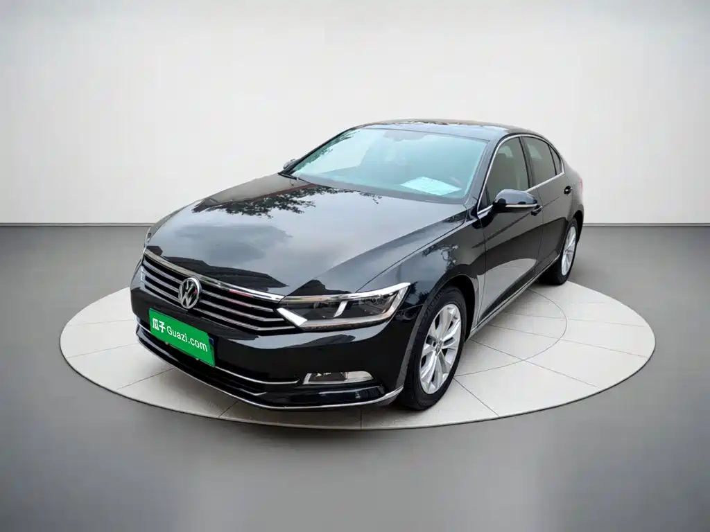 Volkswagen Magotan 2018 Facelift 330TSI DSG Luxury Type