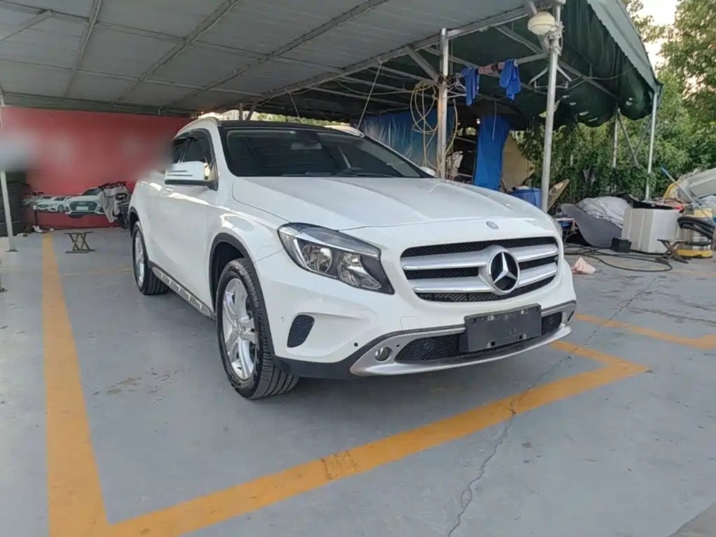 Mercedes-Benz GLA — миниатюра 4