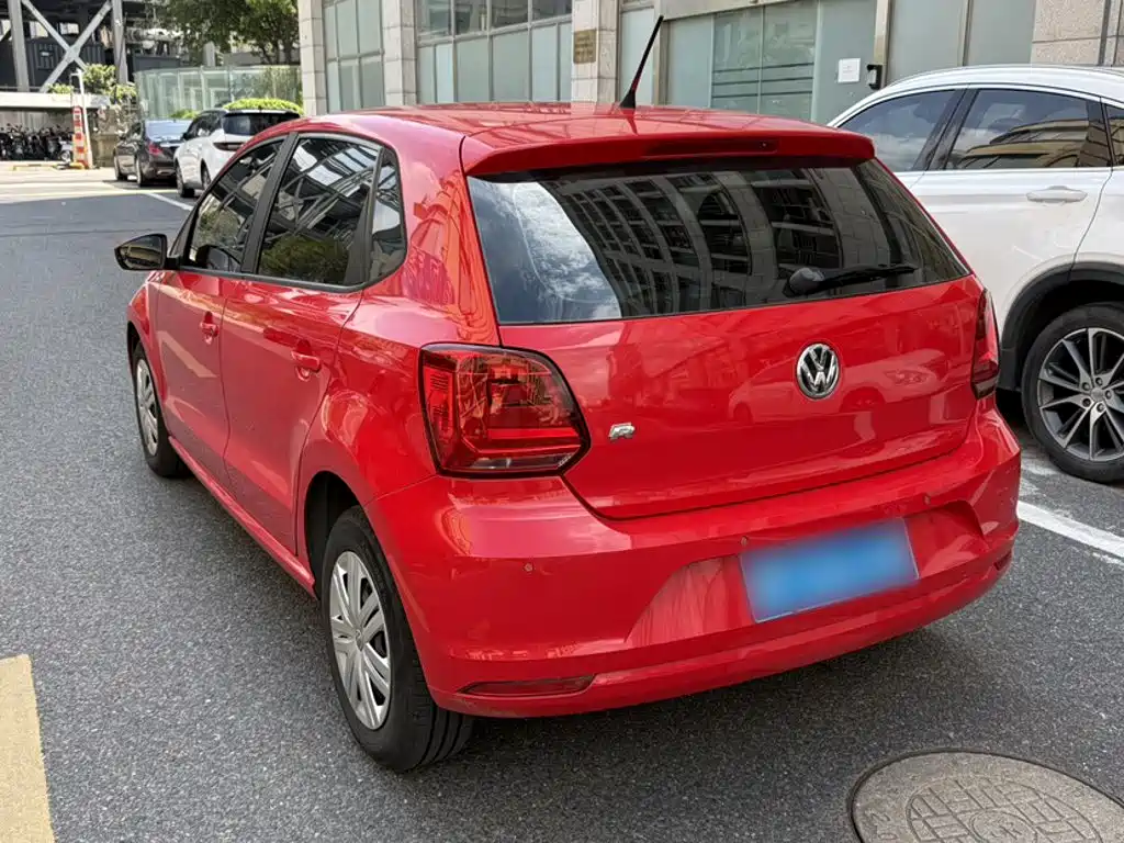Volkswagen Polo — миниатюра 5