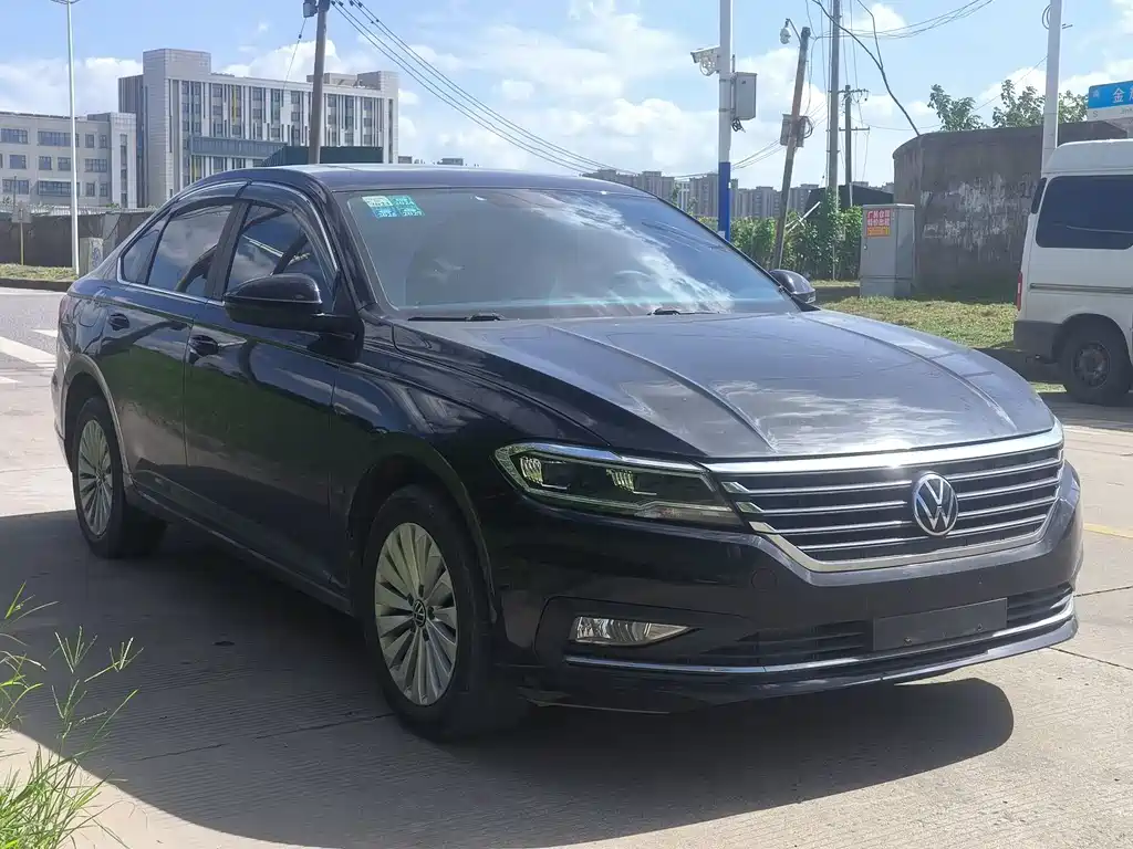 Volkswagen Lavida — миниатюра 3