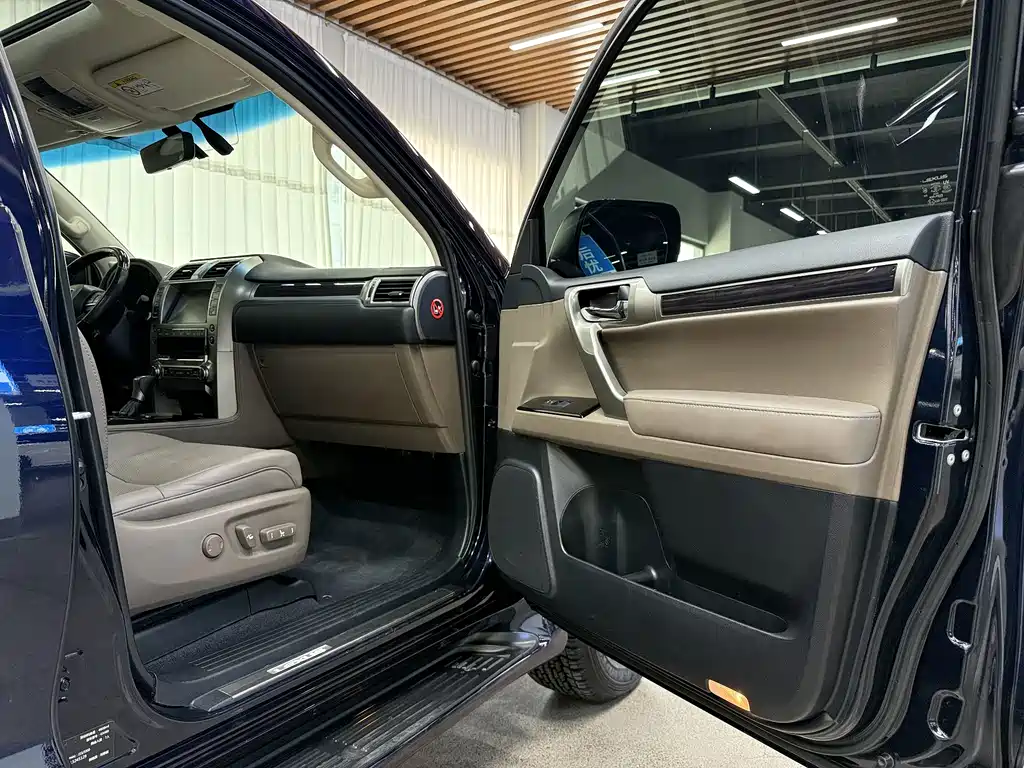 Lexus GX 2020 460