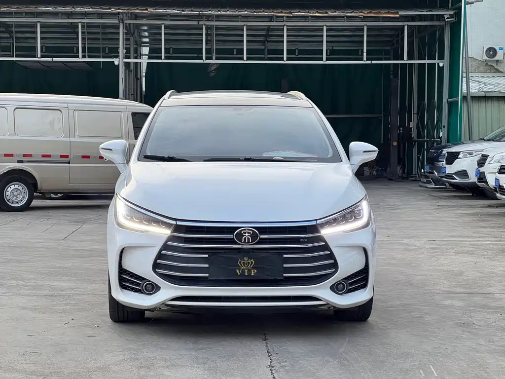 BYD MAX — миниатюра 2