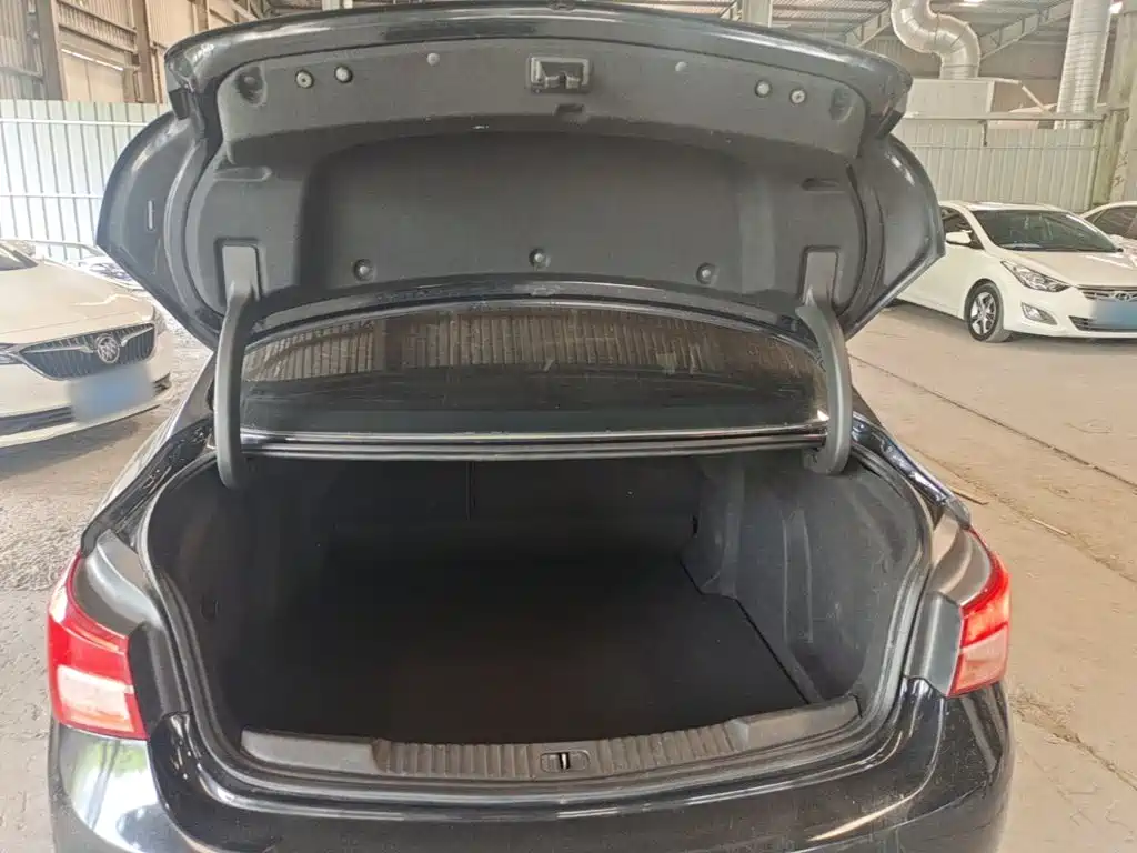 Buick Verano — миниатюра 19