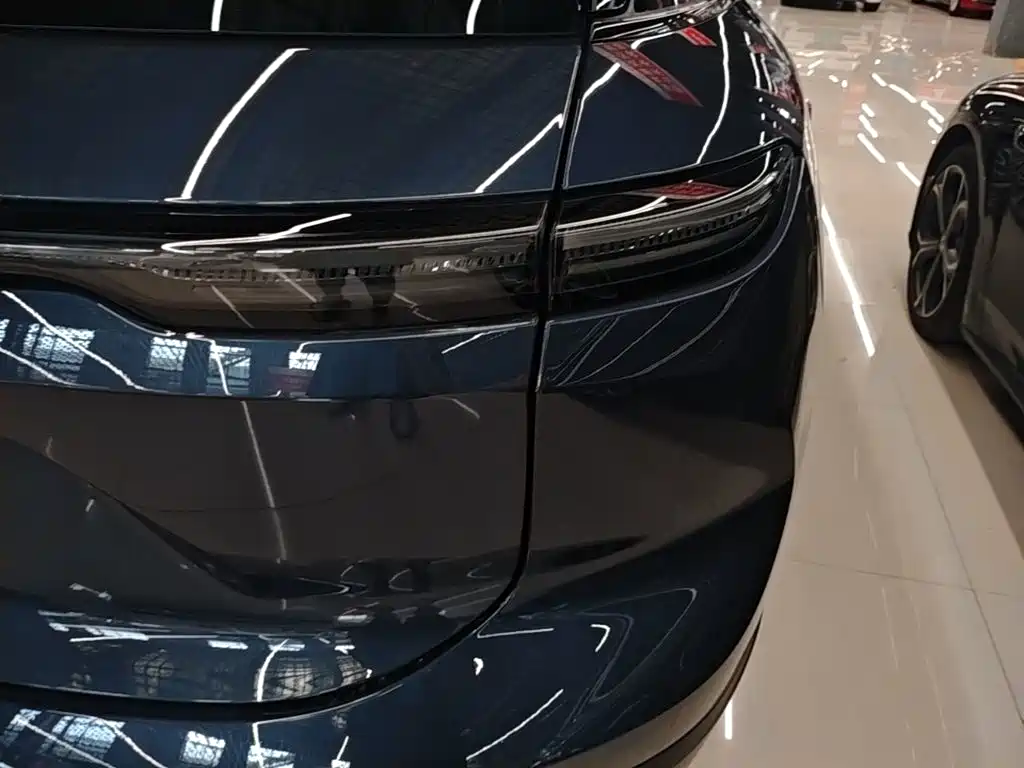 NIO ES6 — миниатюра 8