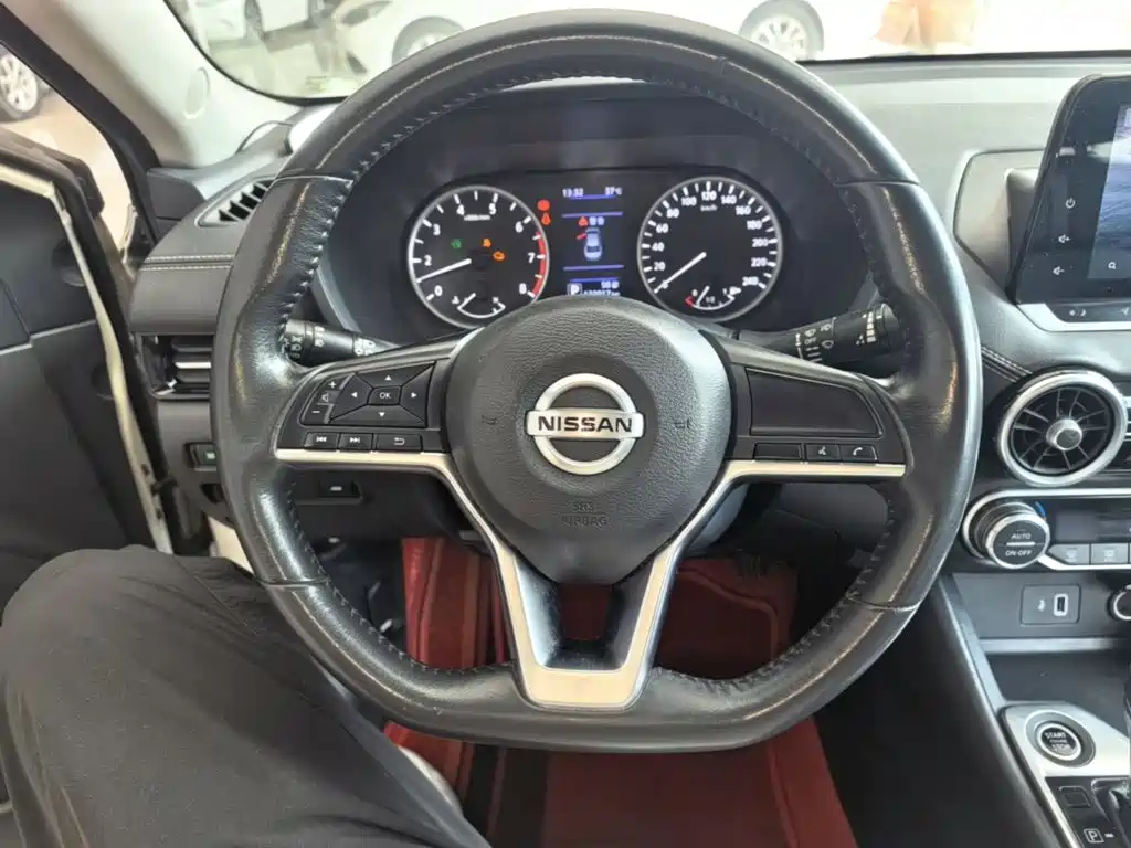Nissan Sylphy — миниатюра 11